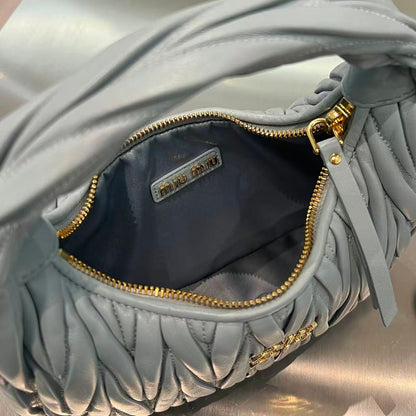 MIU M WANDER BAG