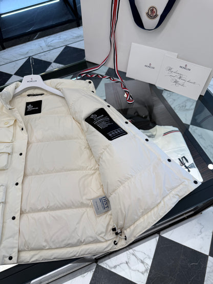 MONC TONGASS VEST