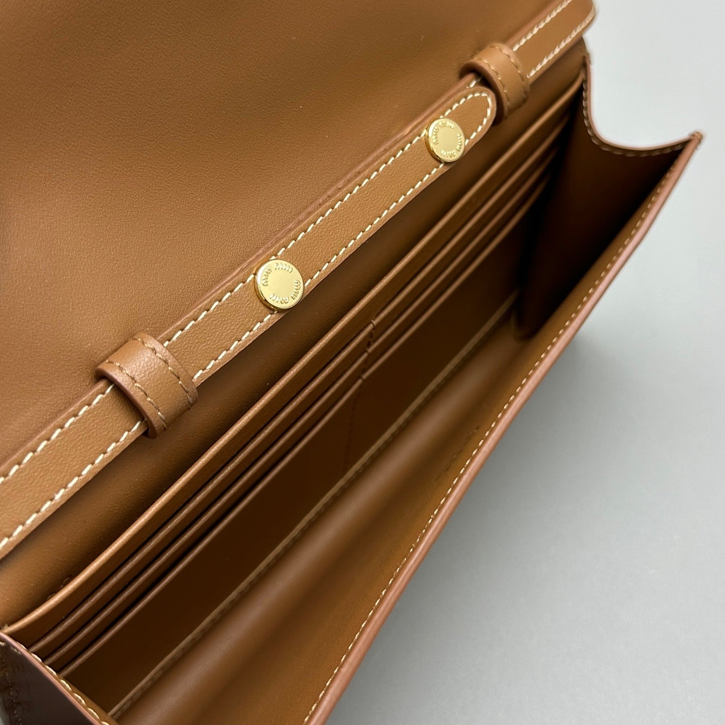 MIU M SHOULDER STRAP WALLET