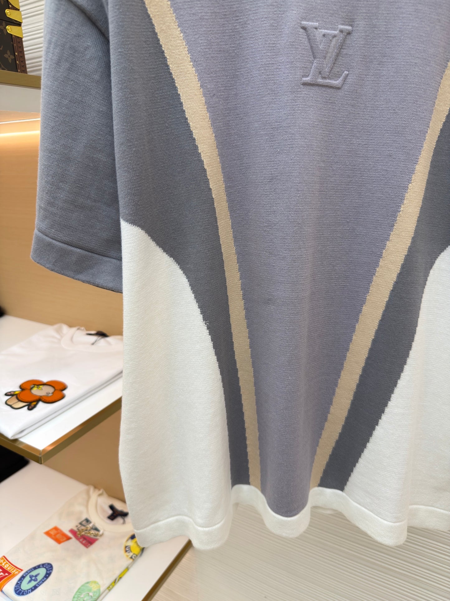 LOU T-SHIRT