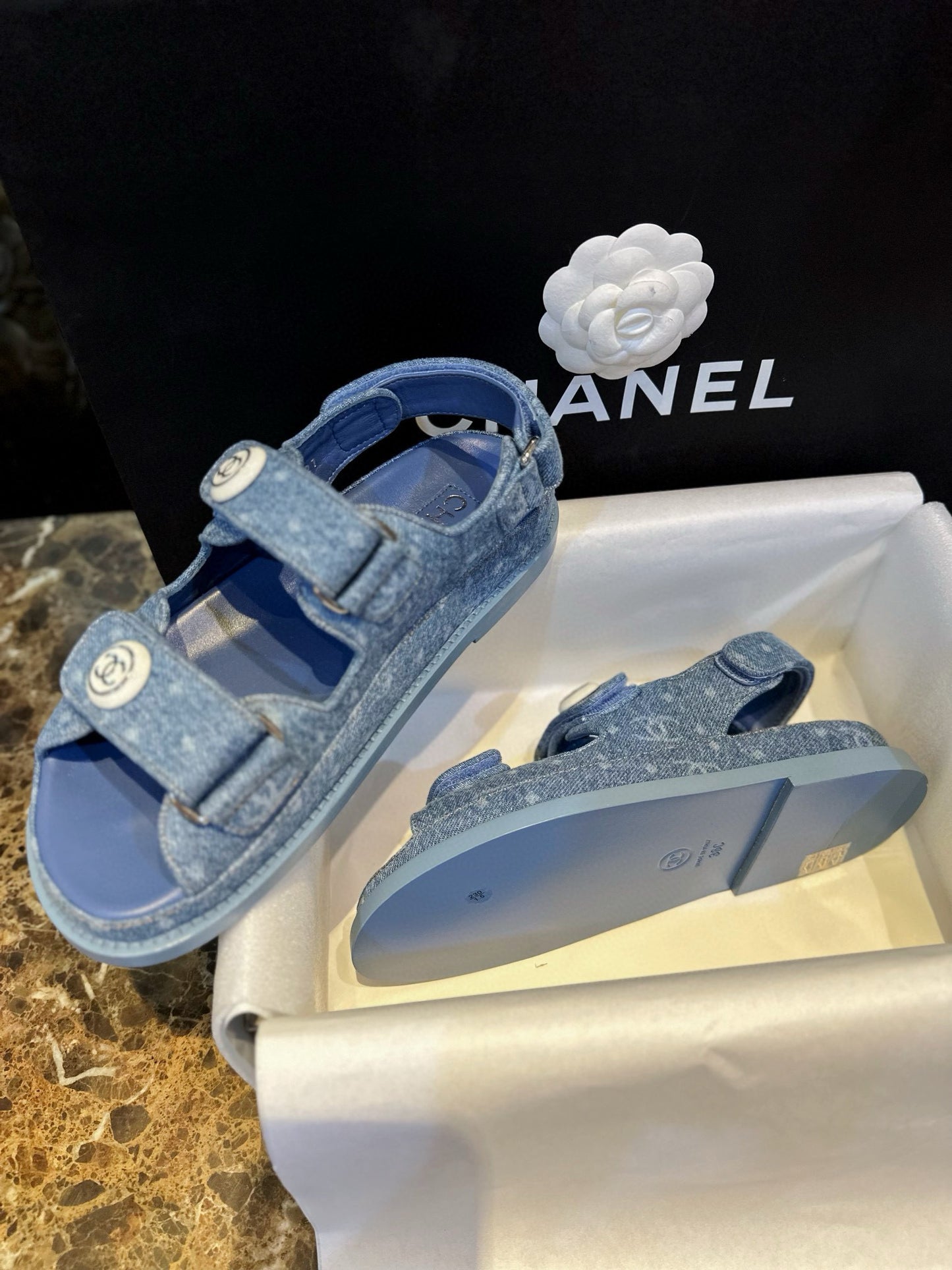 CC SANDALS