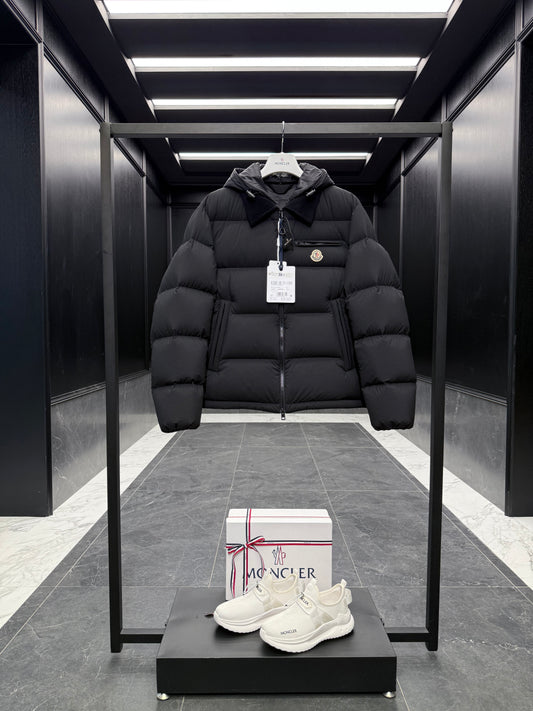MONC CALIMA JACKET