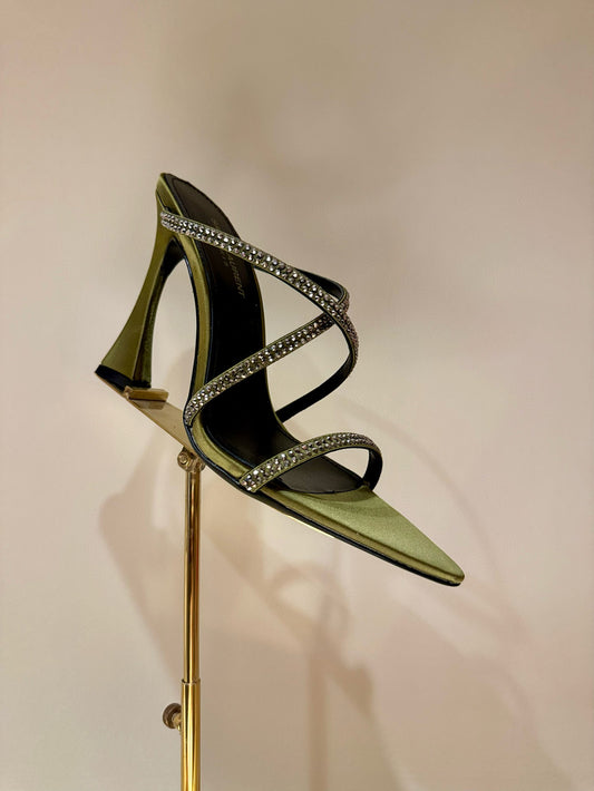 SL HEELS