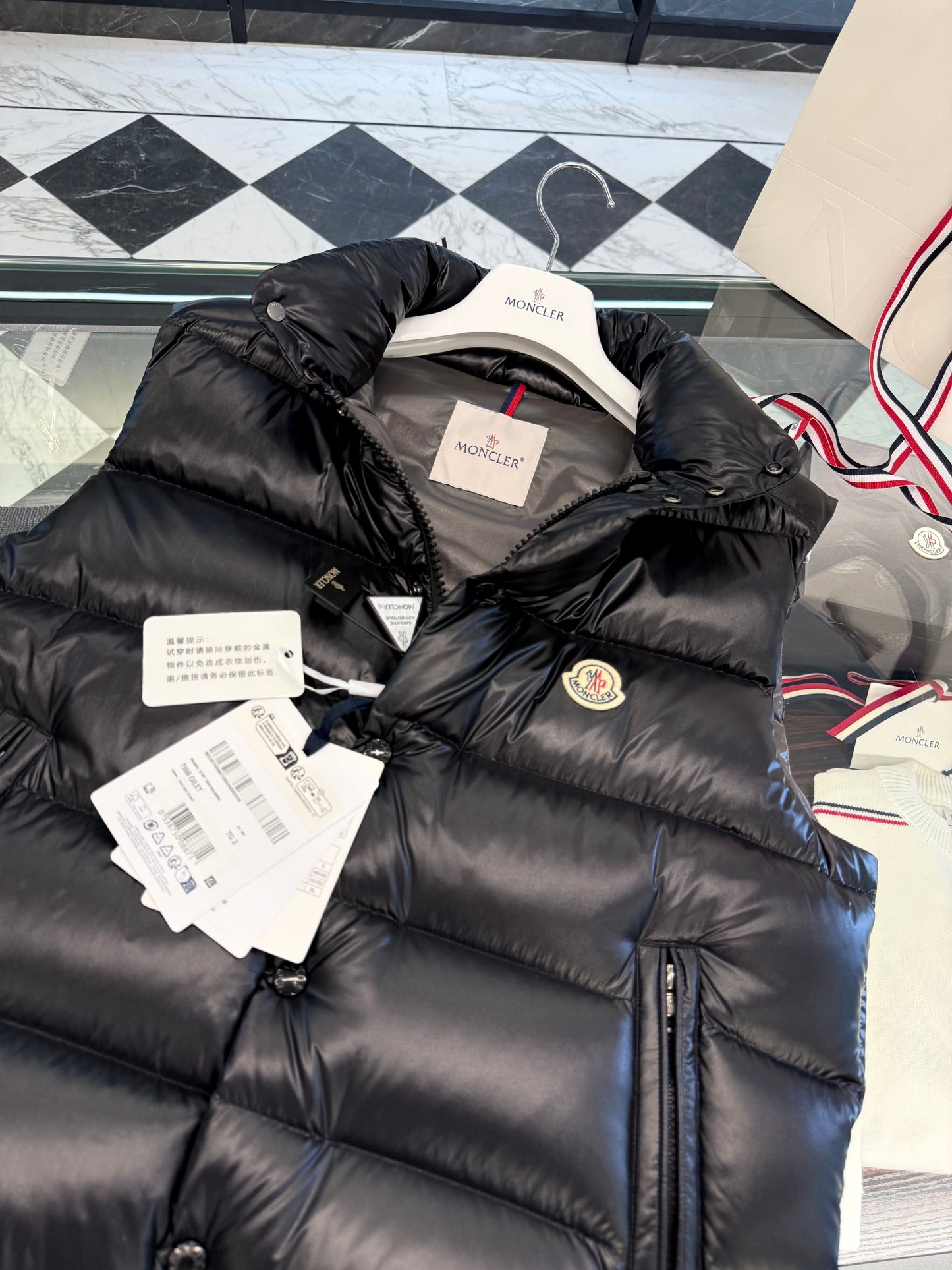 MONC TIBB VEST
