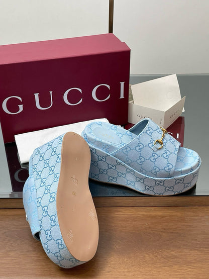 GG WEDGE SANDALS