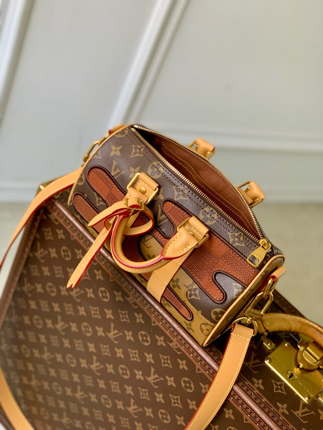 LOU KEEPALL 25 BAG