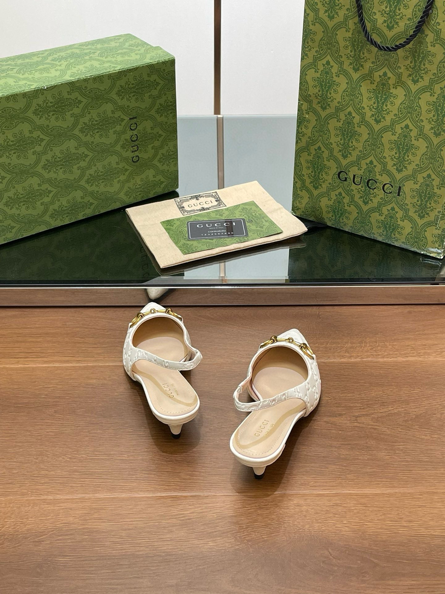 GG HEELS