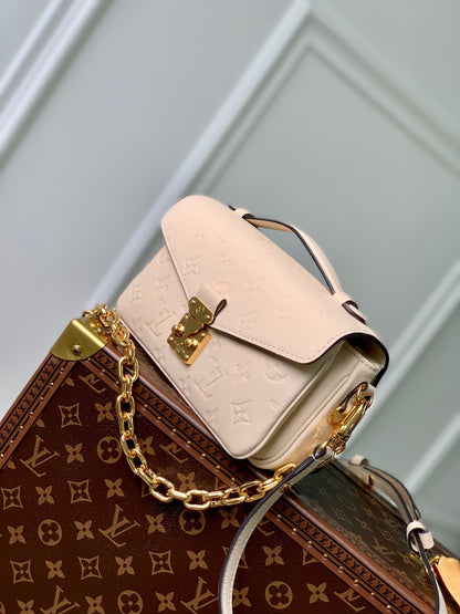 LOU POCHETTE METIS EAST WEST BAG