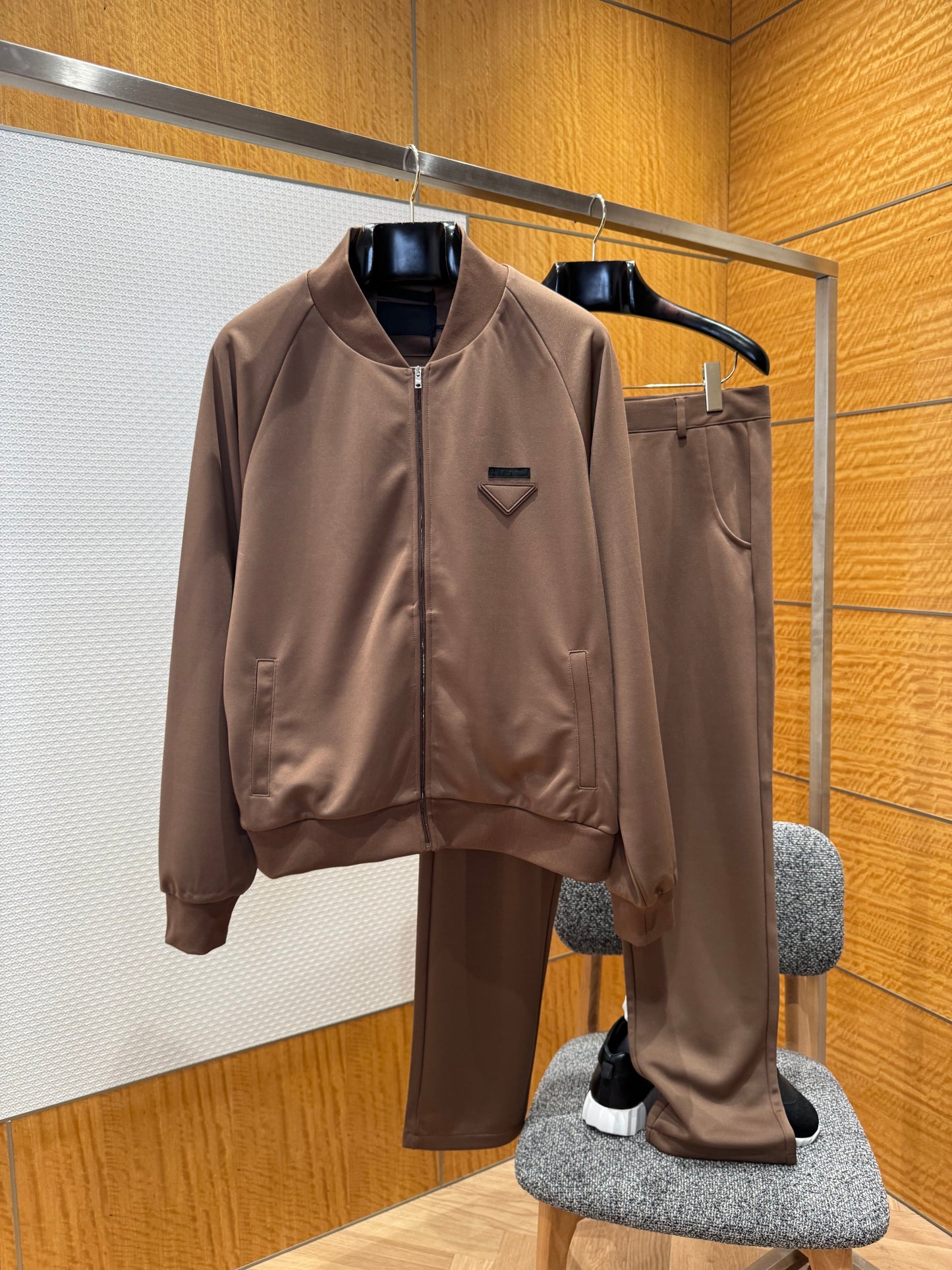 PD TRACKSUIT