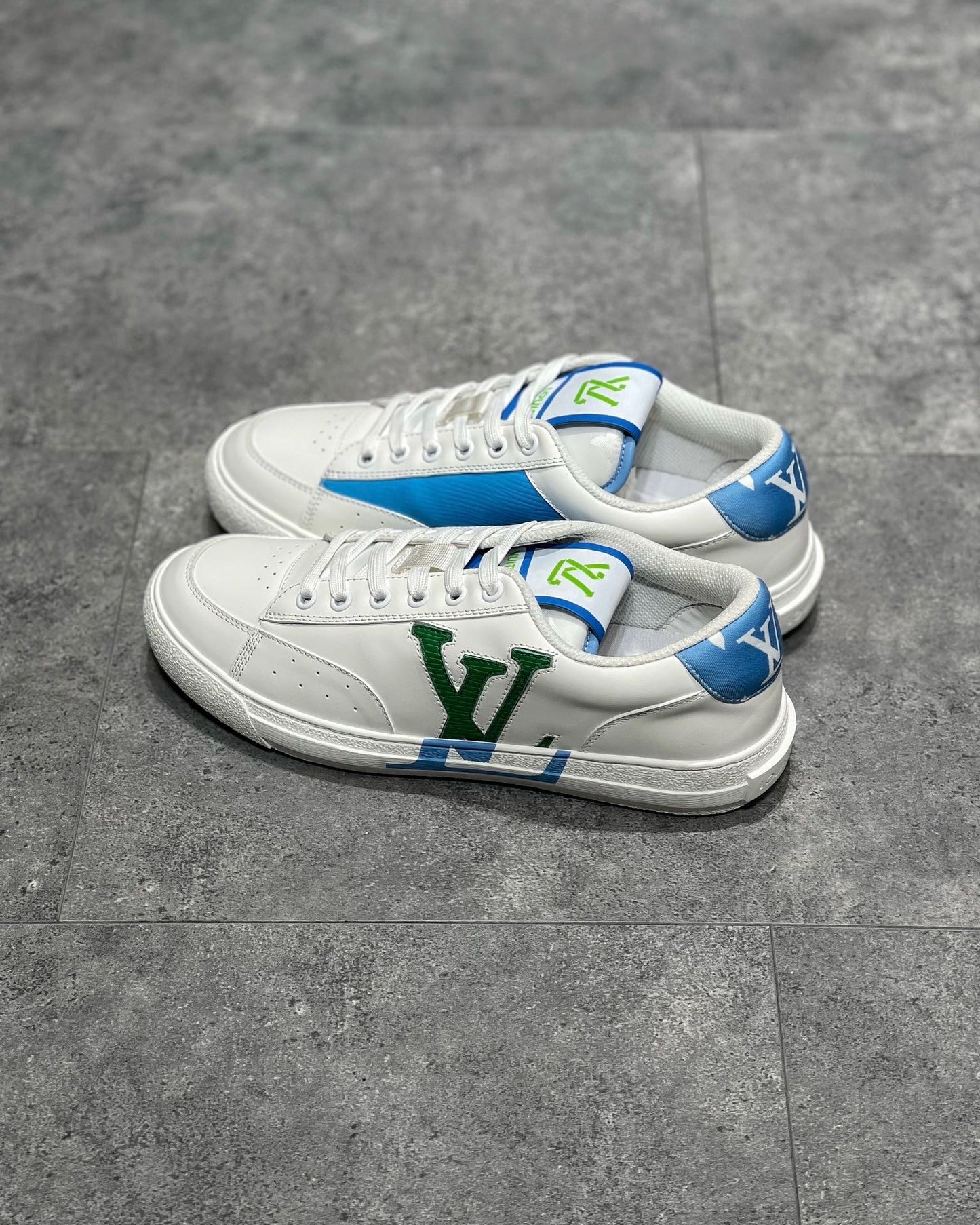 LOU TRAINERS