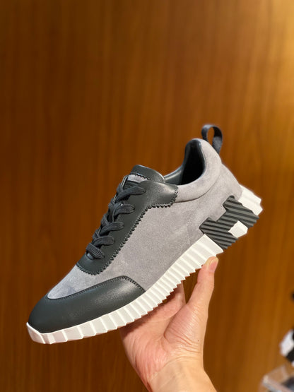 HERM BOUNCING SNEAKERS