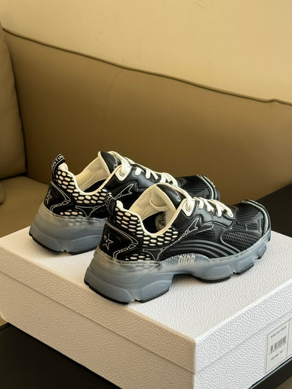 CD VIBE SNEAKERS