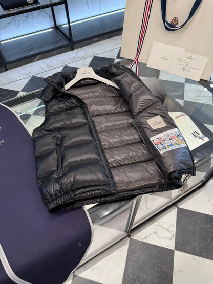 MONC BORMES VEST