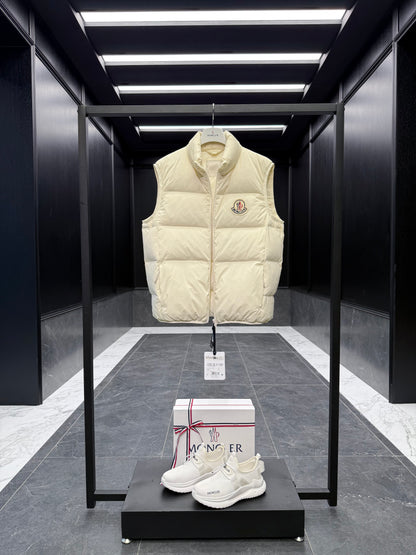 MONC ALMAZ VEST