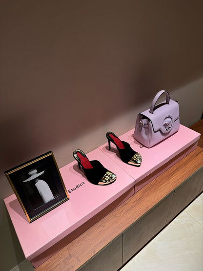 SCHIAPARELLI HEELS