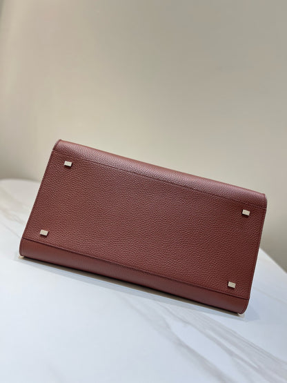THE ROW MARGAUX 15 BAG