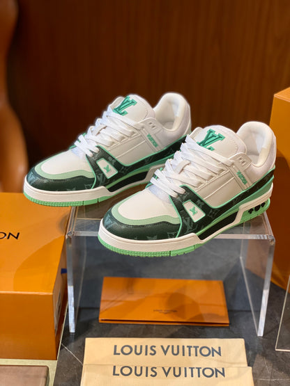 LOU TRAINERS