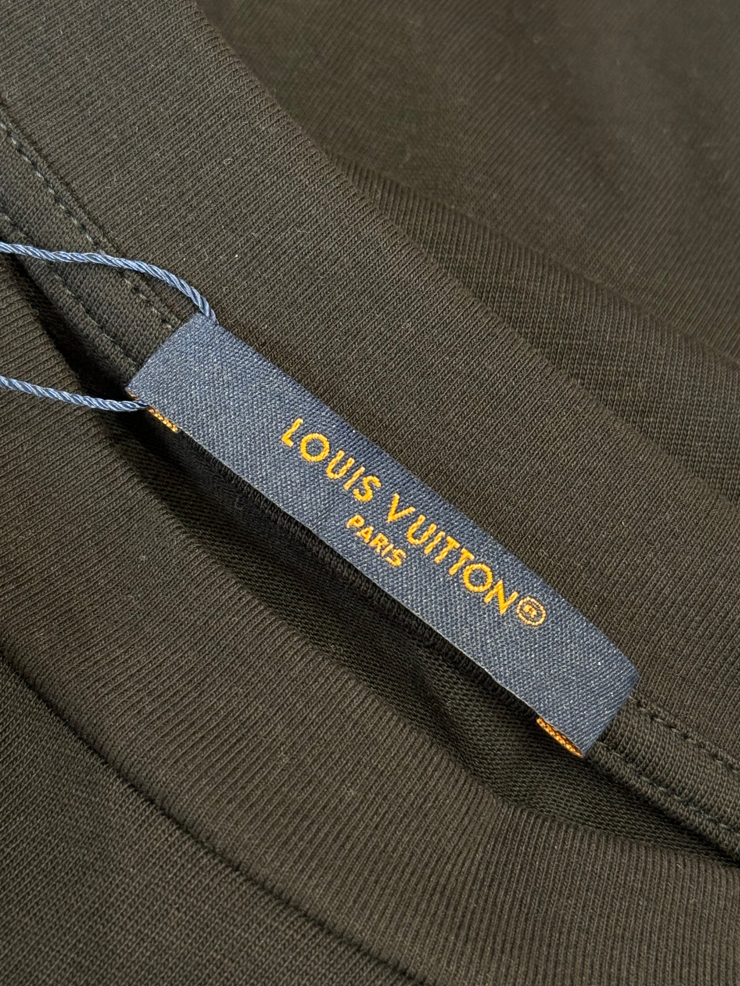LOU T-SHIRT