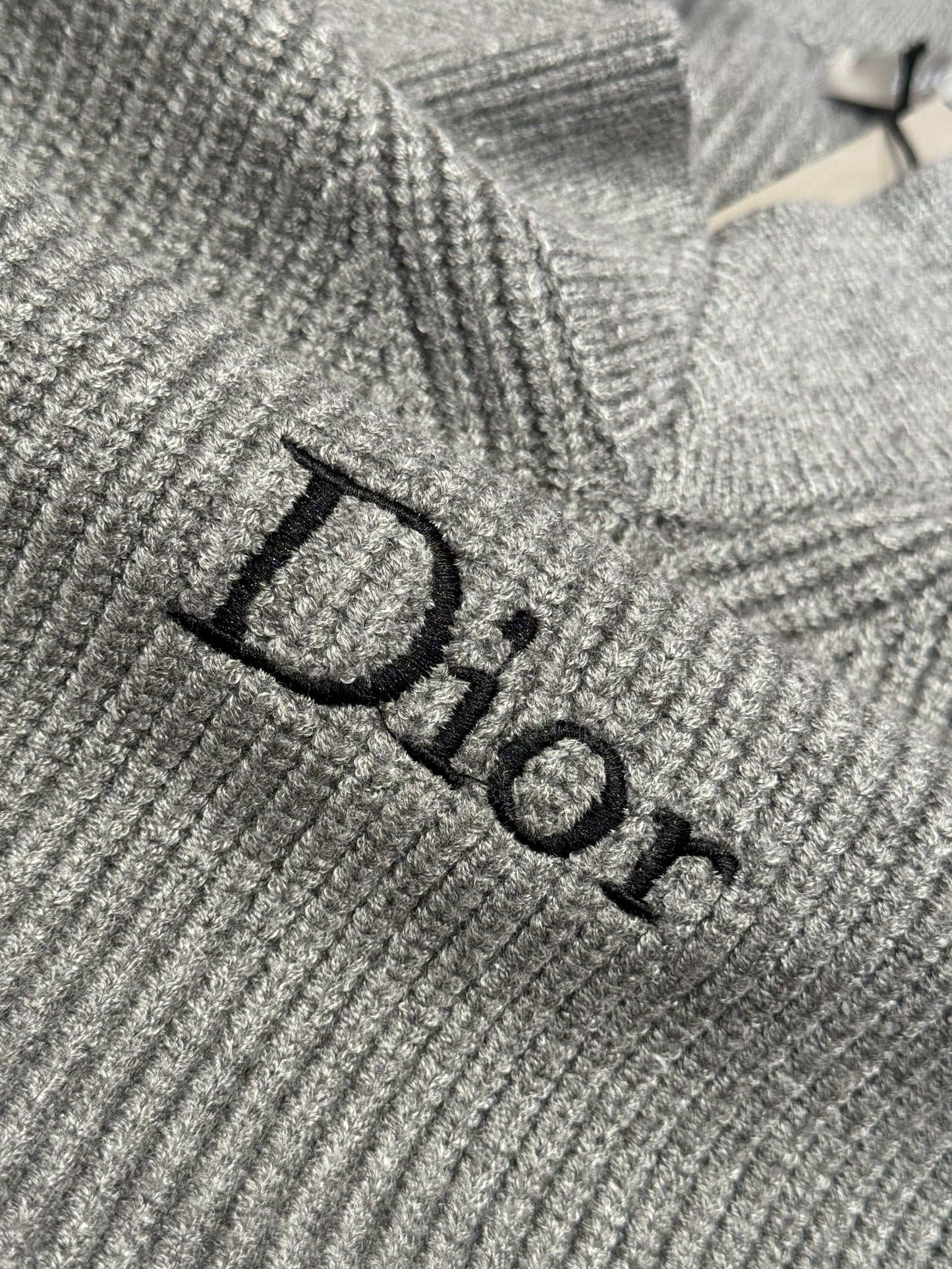 CD JUMPER