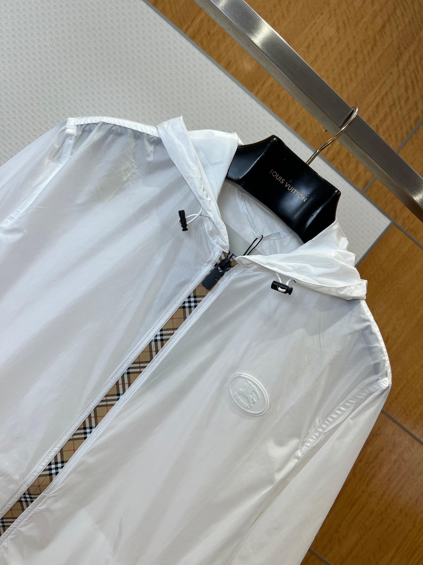 BBR WINDBREAKER