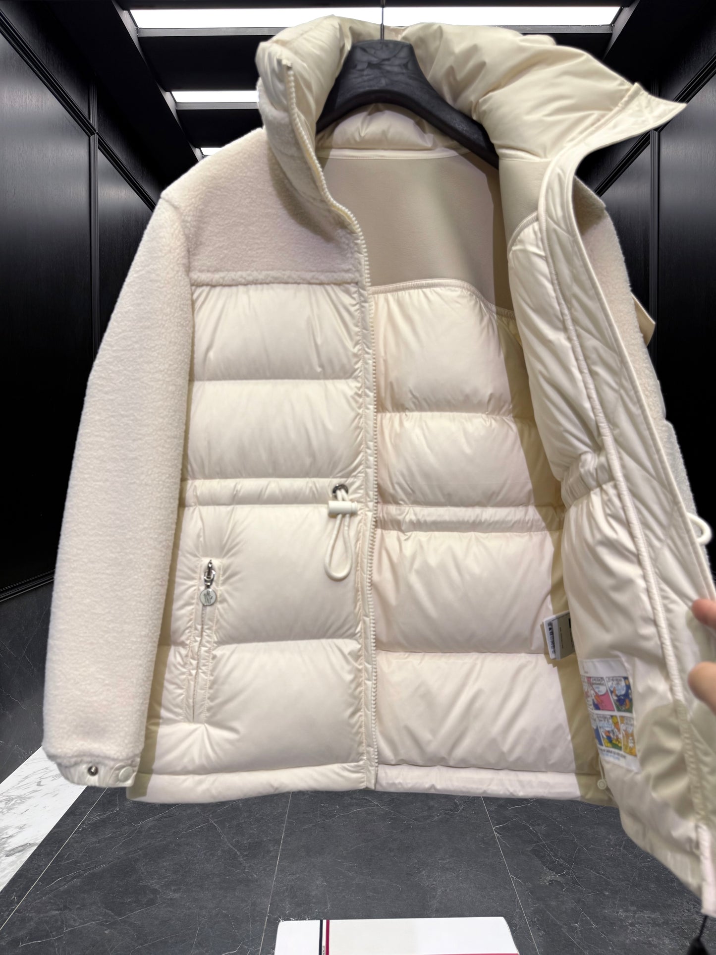 MONC ESCAUT JACKET