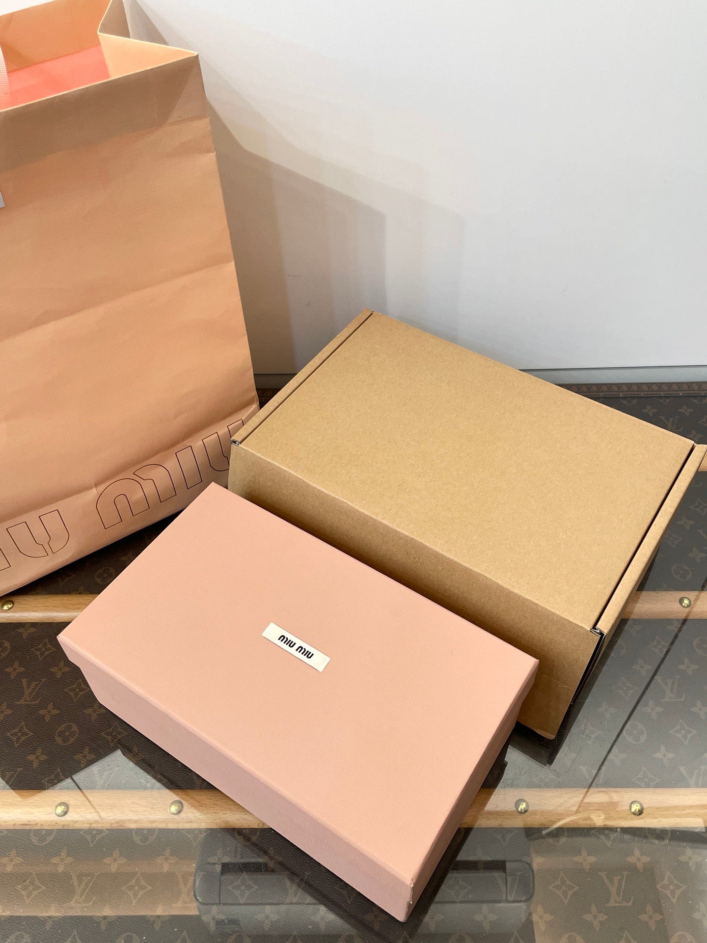MIU M SNEAKERS