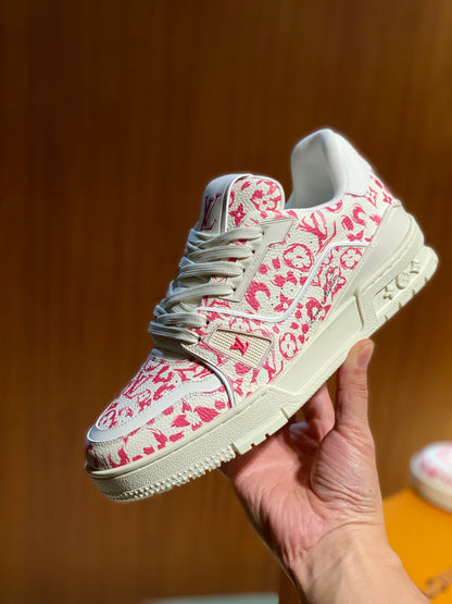 LOU TRAINERS