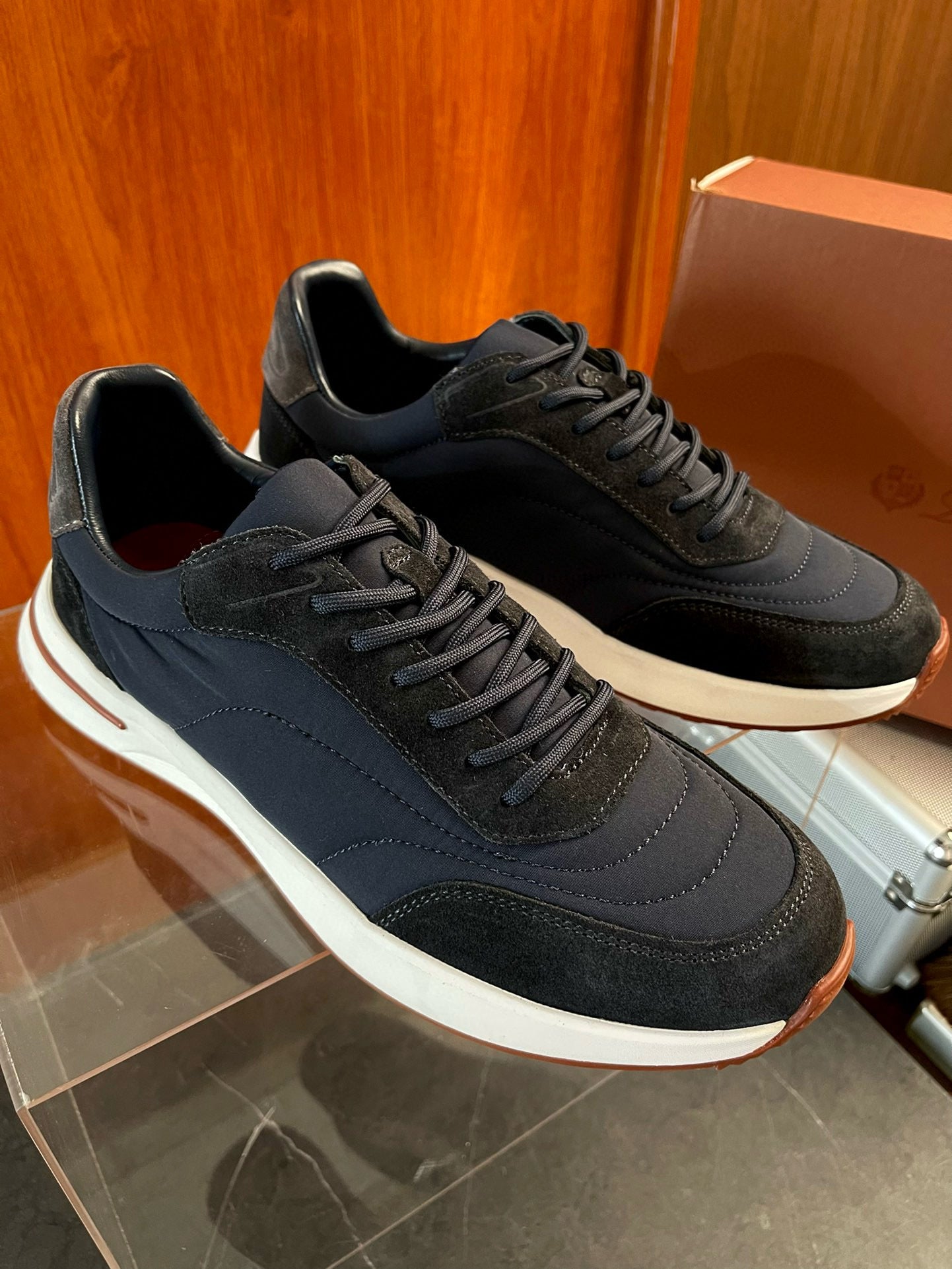 LORO P WEEKEND WALK TRAINERS