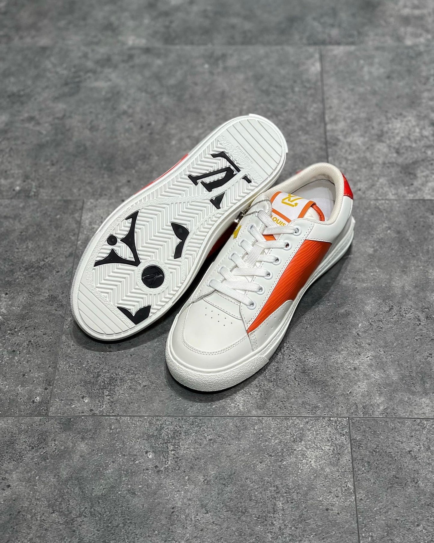LOU TRAINERS