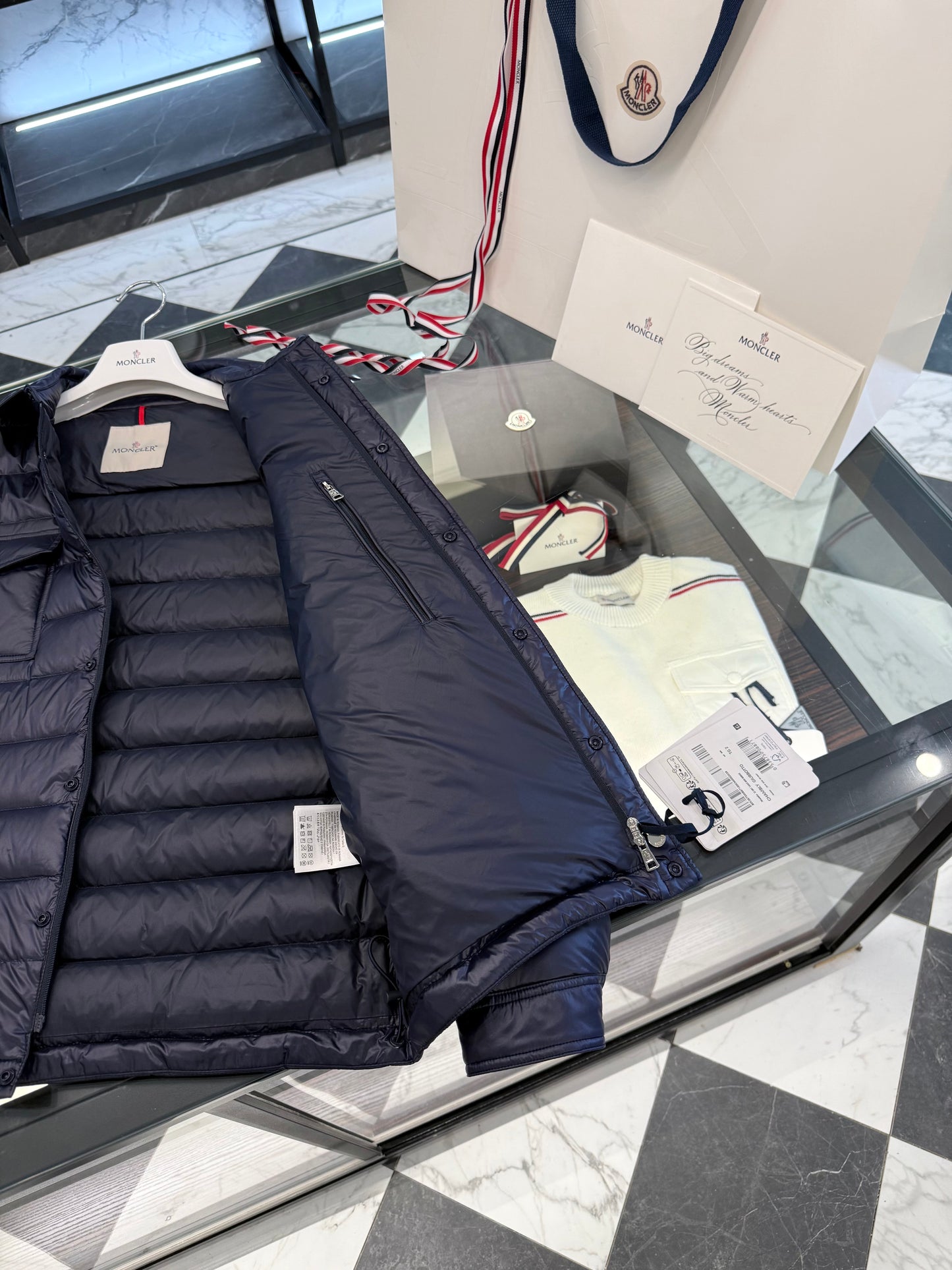MONC CHAMBLY JACKET