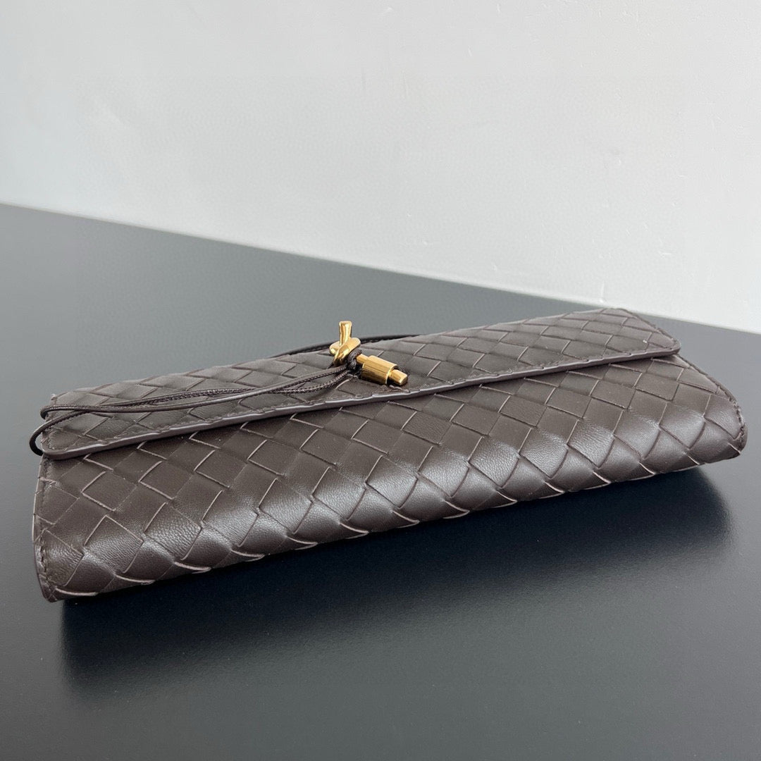 BV ANDIAMO CLUTCH