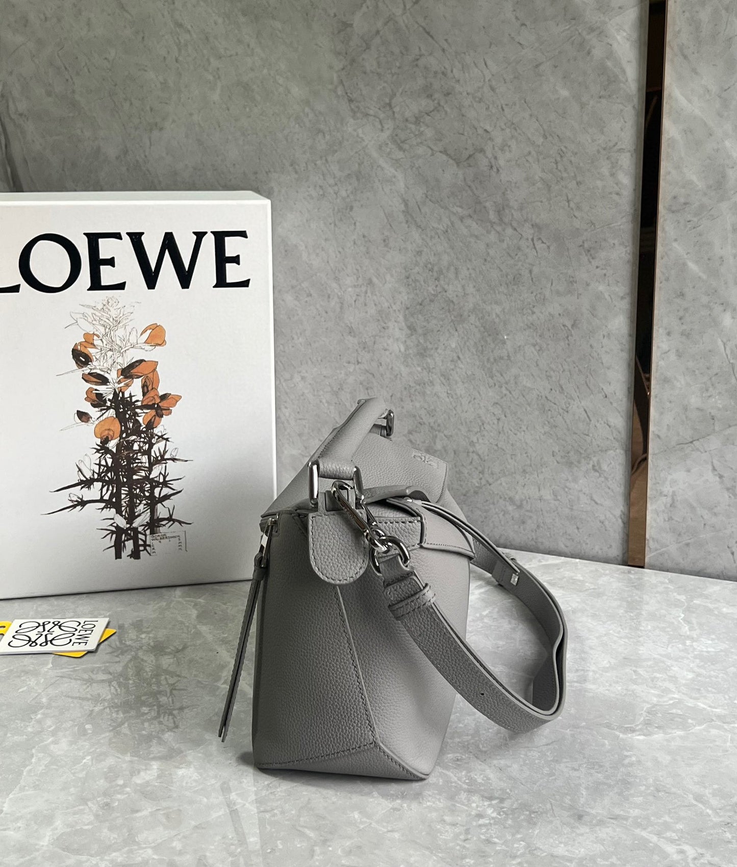 LOEW SMALL PUZZLE EDGE BAG