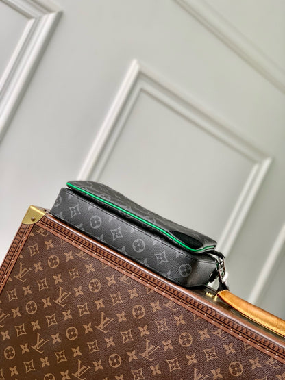 LOU TRIO MESSENGER BAG