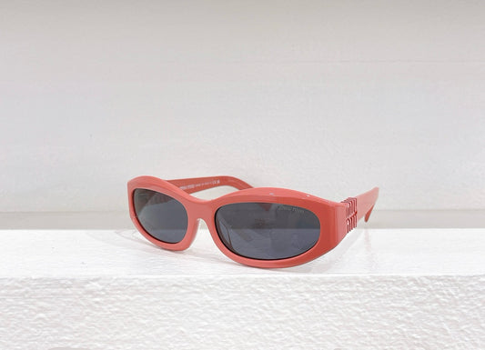 MIU M SUNGLASSES