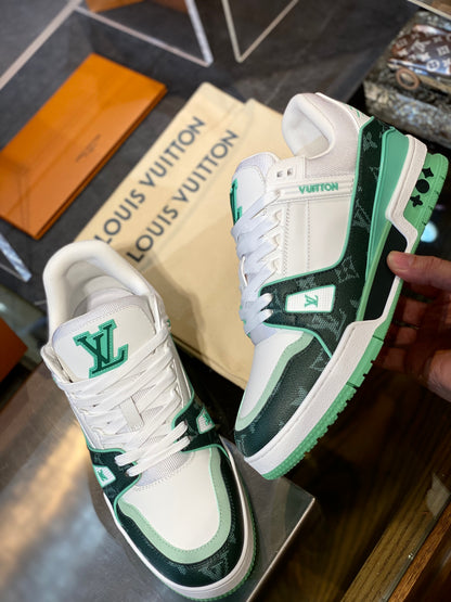 LOU TRAINERS
