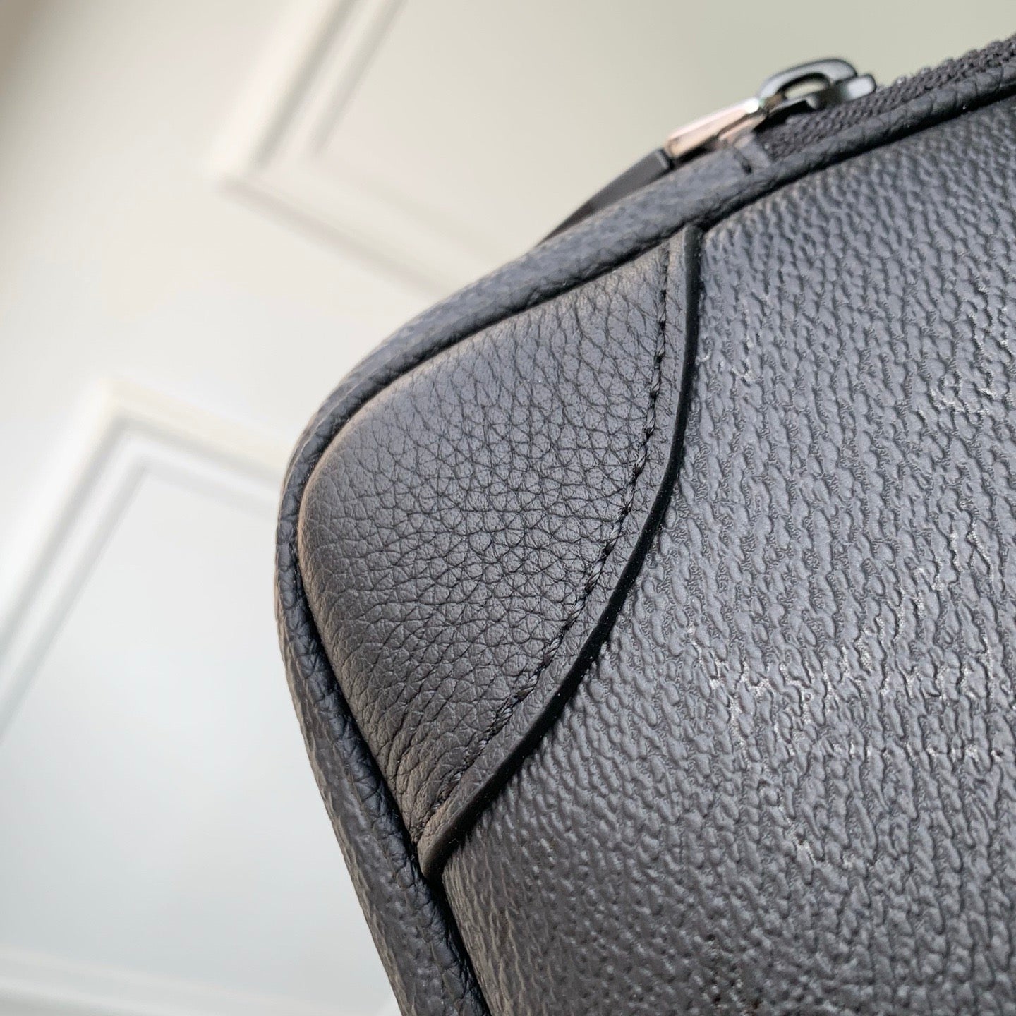 LOU DISCOVERY CARGO BACKPACK