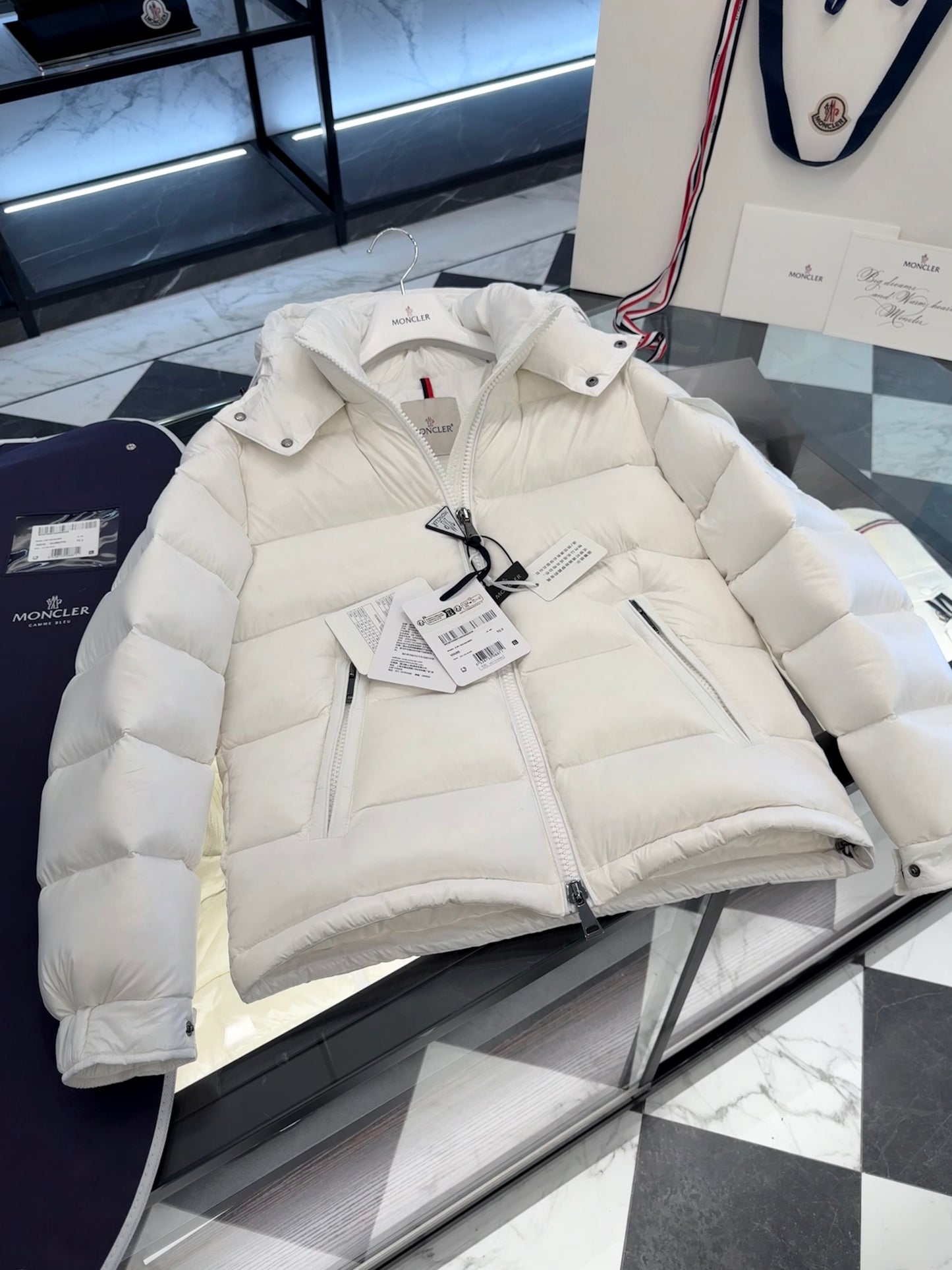 MONC MAIRE JACKET