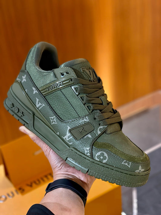 LOU TRAINERS