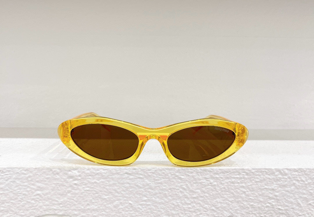 MIU M SUNGLASSES