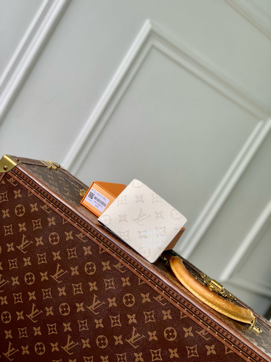 LOU SLENDER WALLET