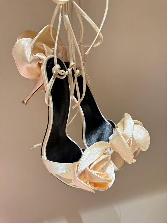 MAGDA BUTRYM HEELS