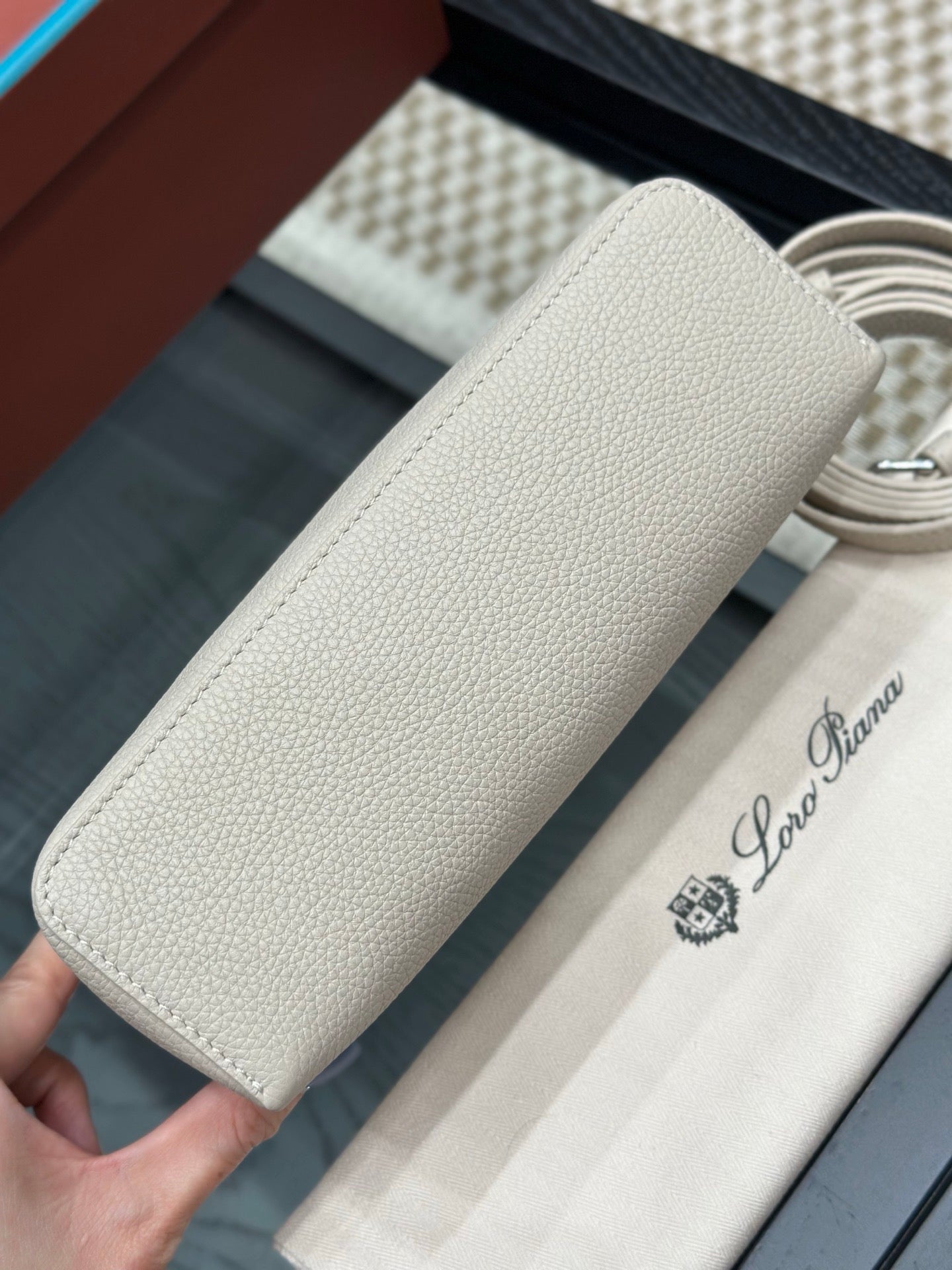 LORO P EXTRA POCKET L19 BAG