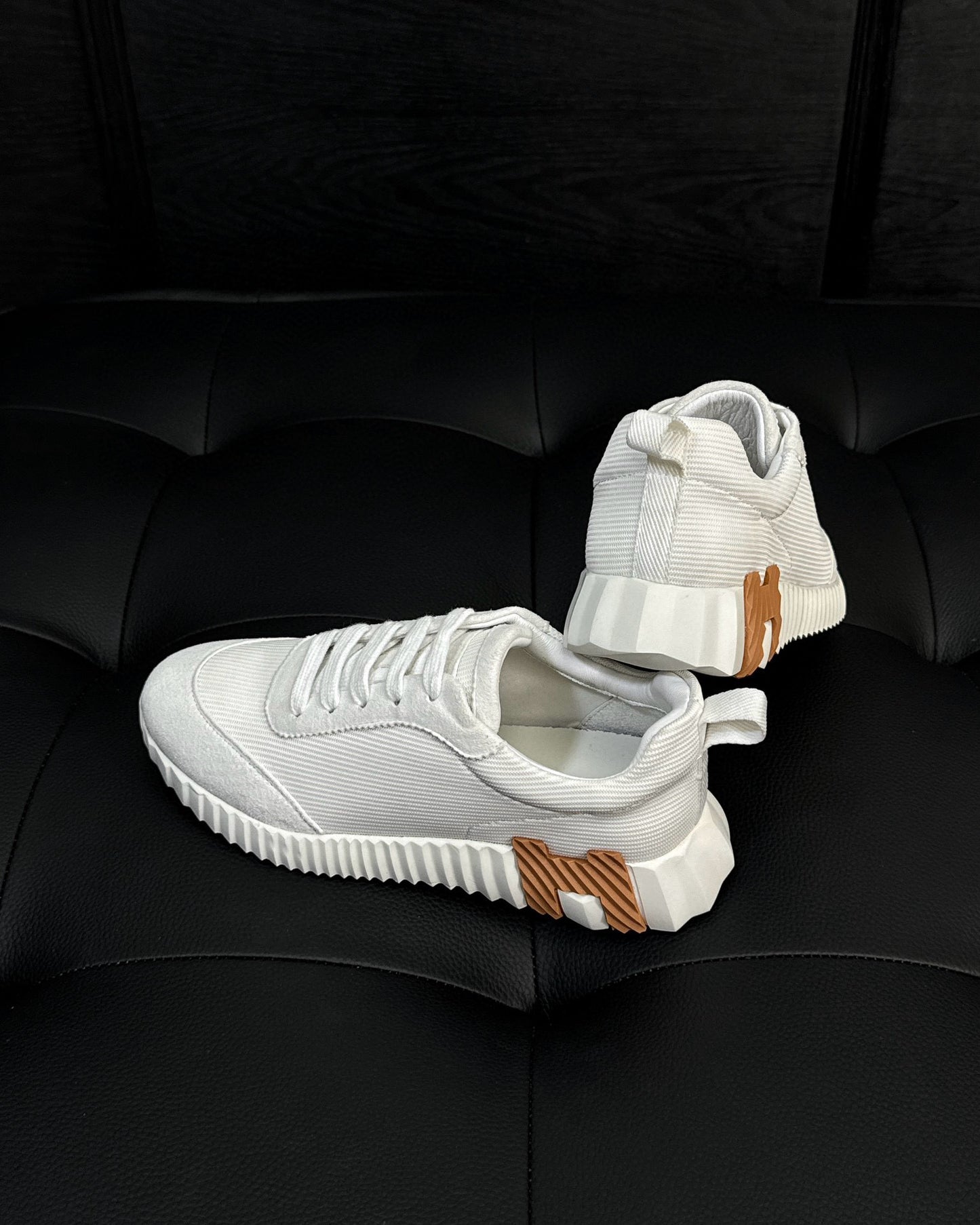 HERM BOUNCING SNEAKERS