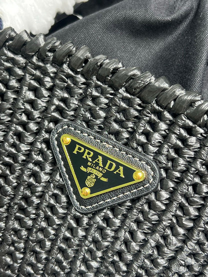PD RAFFIA CROCHET BAG