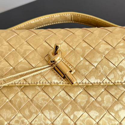 BOTT V ANDIAMO CLUTCH