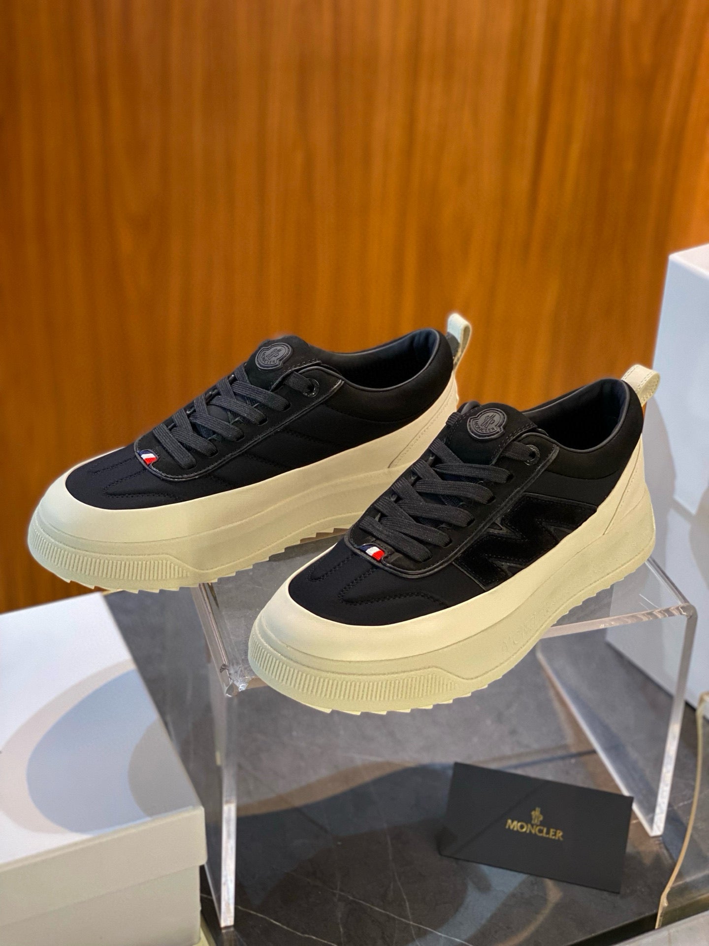 MONC ALTIVE SNEAKERS