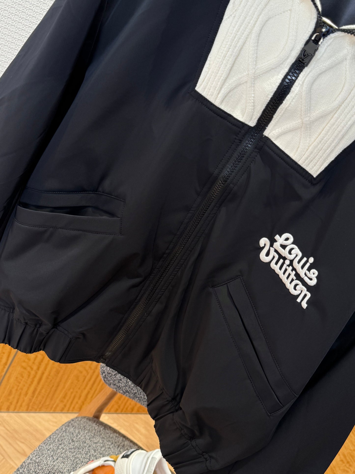 LOU JACKET