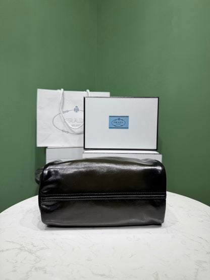 PD ANTIQUED SHOULDER BAG