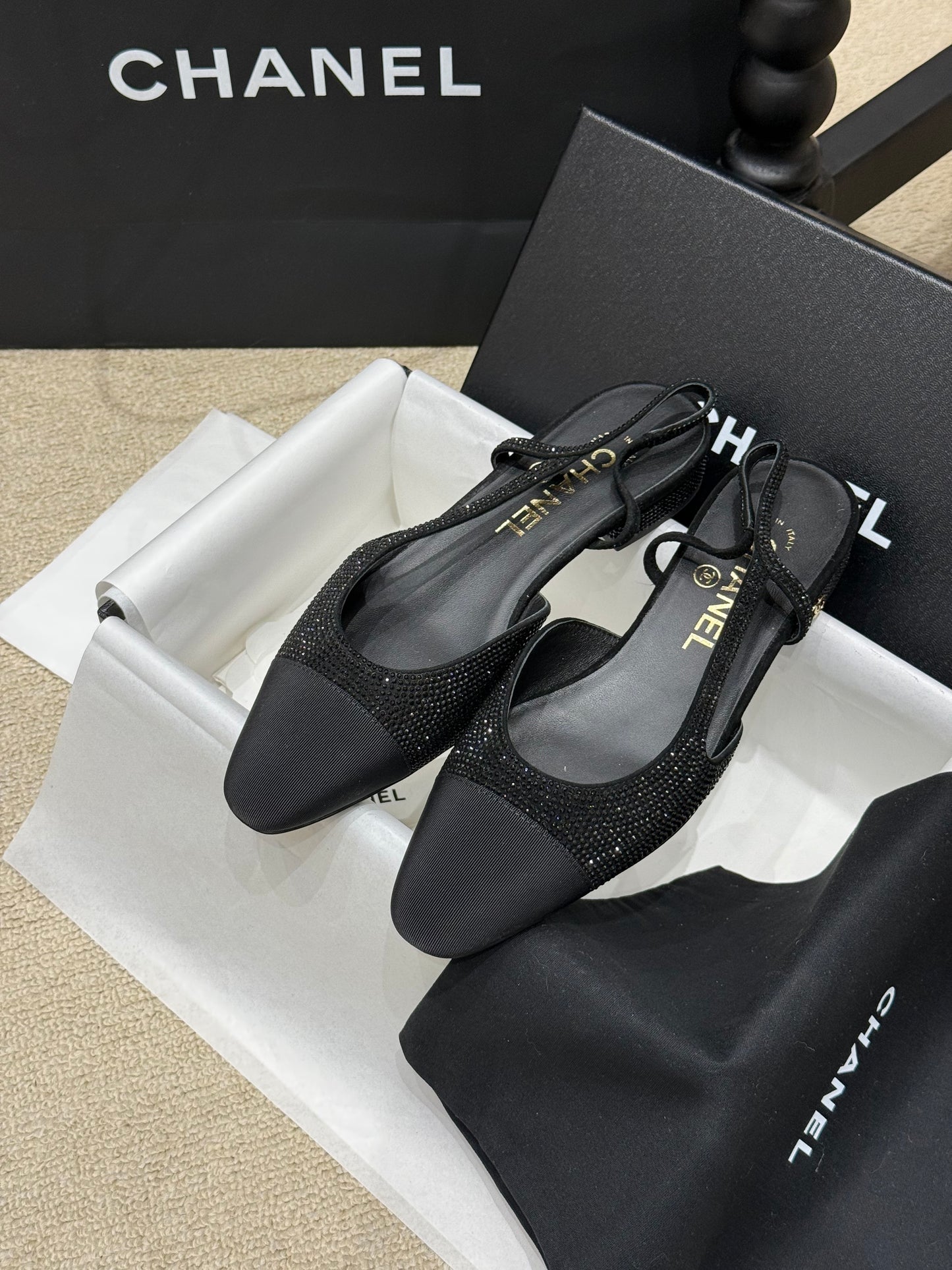 CC SLINGBACK PUMPS