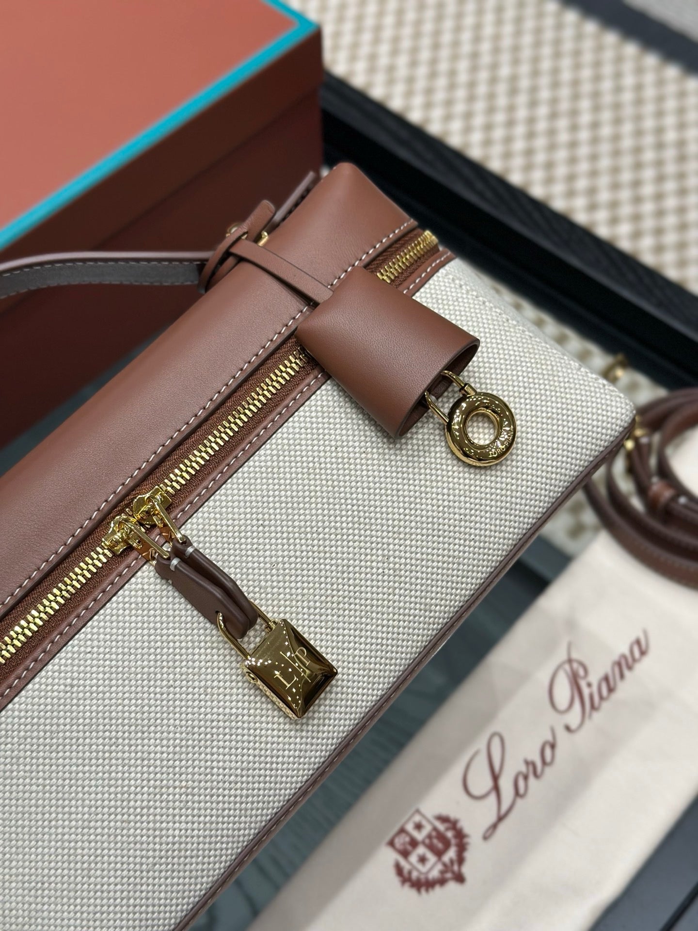 LORO P EXTRA 23 BAG
